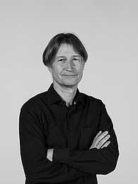 Dirk Wohlert