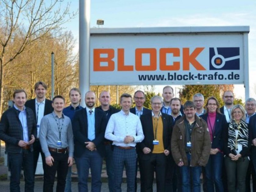 Teilnehmende des BMWi-Projektes „Smarte Transformatoren für die Zukunft des Maschinenbaus“ beim Verbundkoordinator BLOCK