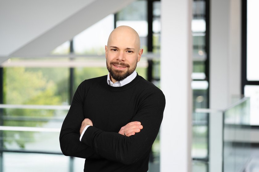 Portrait Julian Mann.