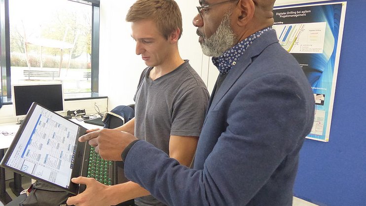 (öffnet Vergrößerung des Bildes) (öffnet Vergrößerung des Bildes)