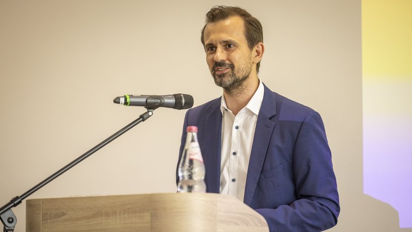  (öffnet Vergrößerung des Bildes)