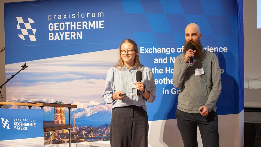 (öffnet Vergrößerung des Bildes) Boten Einblicke in Forschung und Praxis: Marlene Käppler und Robin Renoth (Foto: Mark Fernandes) (öffnet Vergrößerung des Bildes)