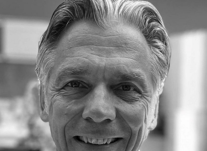 (öffnet Vergrößerung des Bildes) Alexander Kracklauer (öffnet Vergrößerung des Bildes)